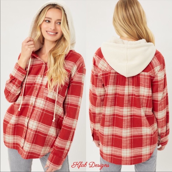 Tops - LAST ONE! Amazing! Red Plaid Hooded Flannel Button Down Shirt!